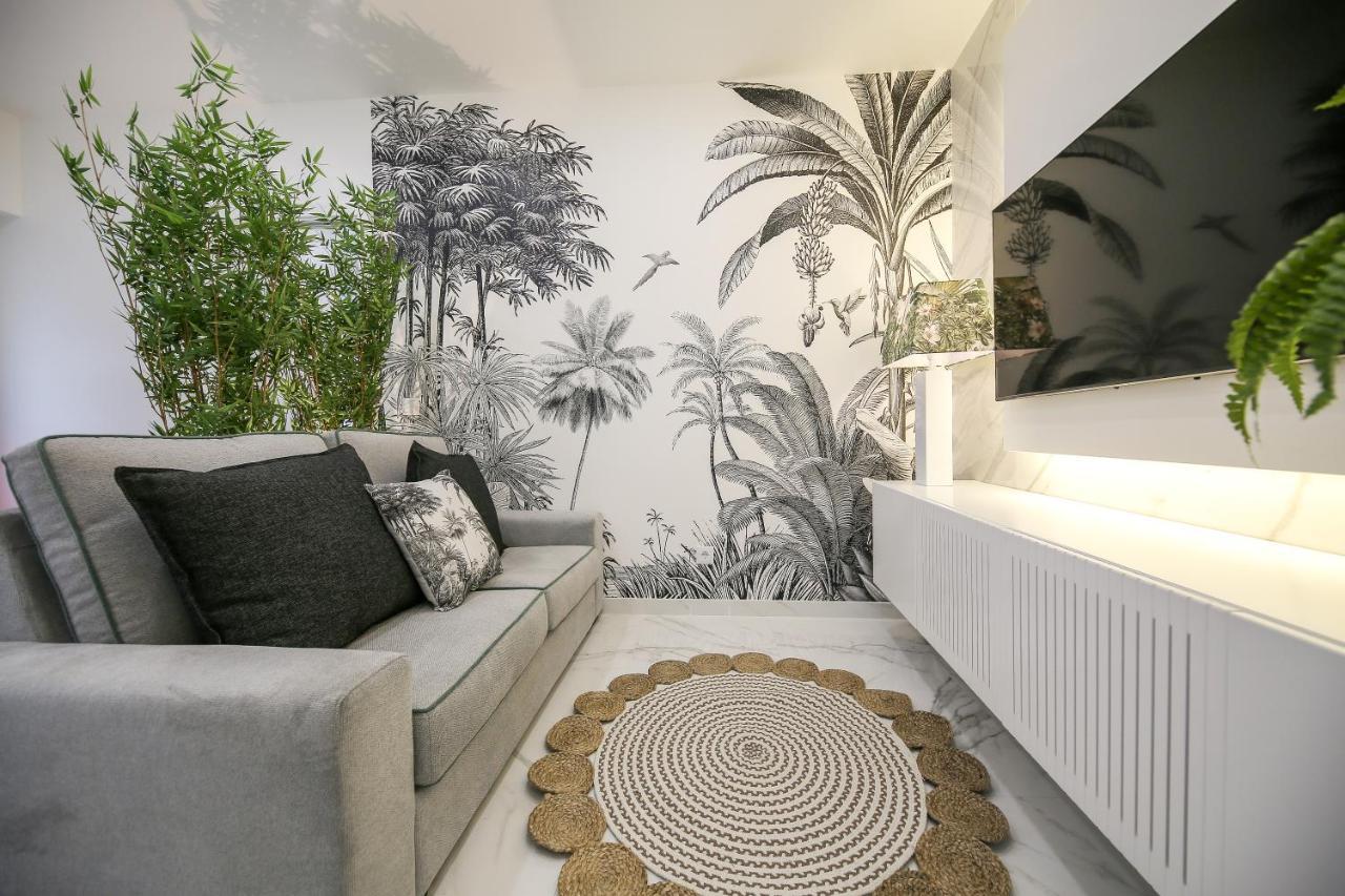 Apartament Dina House Avo Mariana *